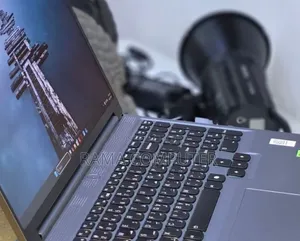 New Laptop Lenovo Legion 5 16GB AMD Ryzen 7 SSD 1T