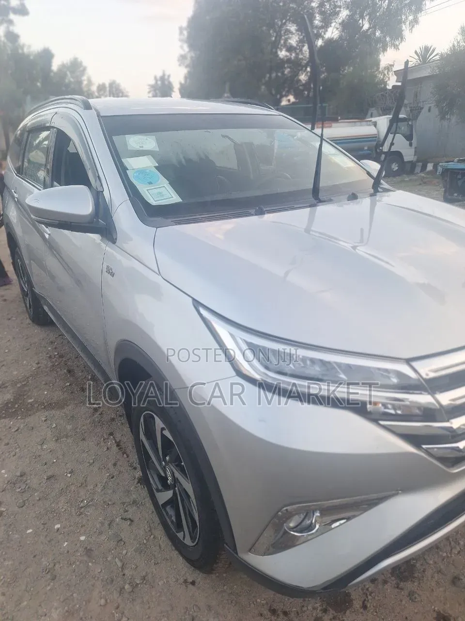 Toyota Rush 2021 Silver