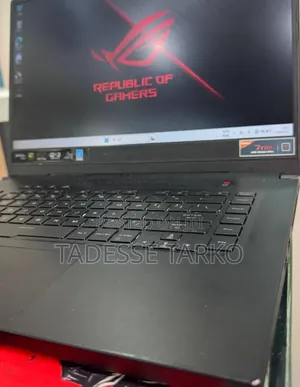 New Laptop Asus ROG Zephyrus G15 16GB AMD Ryzen 9 SSD 512GB