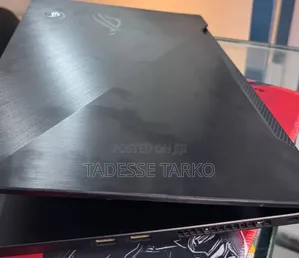 New Laptop Asus ROG Zephyrus G15 16GB AMD Ryzen 9 SSD 512GB
