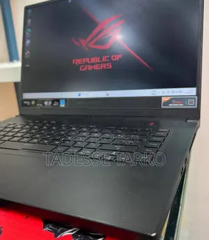 New Laptop Asus ROG Zephyrus G15 16GB AMD Ryzen 9 SSD 512GB