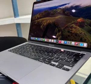 New Laptop Apple MacBook Pro 2021 M1 16GB Apple M1 Pro SSD 512GB