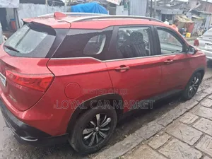 Chevrolet Captiva 2021 Red