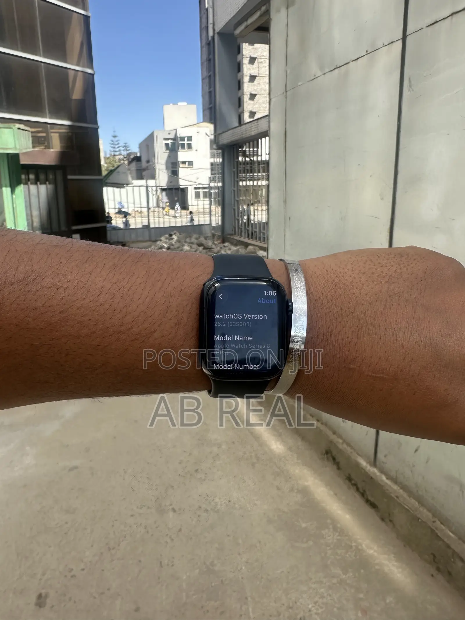 Apple Watch Series 8