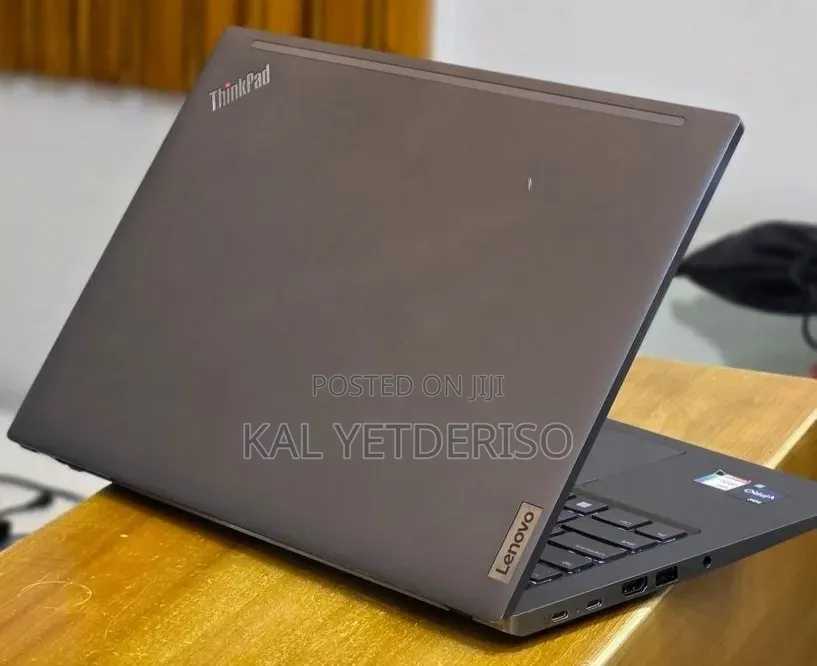 New Laptop Lenovo 16GB Intel Core i7 SSD 512GB