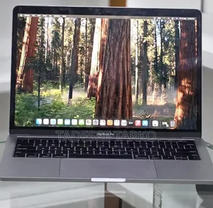 New Laptop Apple MacBook Pro 2019 16GB Intel Core i7 SSD 256GB