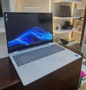 New Laptop HP 16GB Intel Core Ultra 9 SSD 1T
