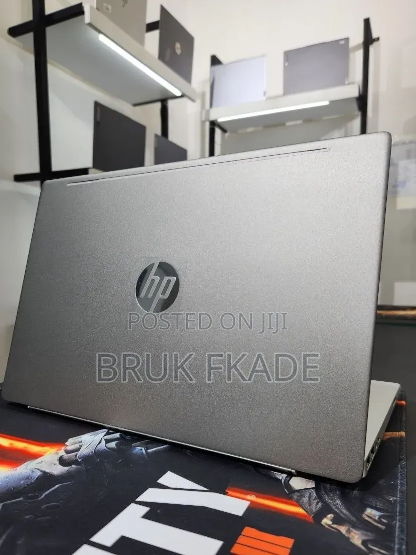 New Laptop HP Pavilion 14 16GB Intel Core i7 SSD 512GB