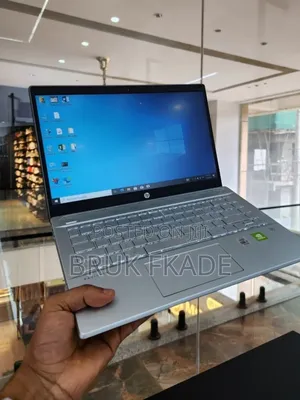 New Laptop HP Pavilion 14 16GB Intel Core i7 SSD 512GB