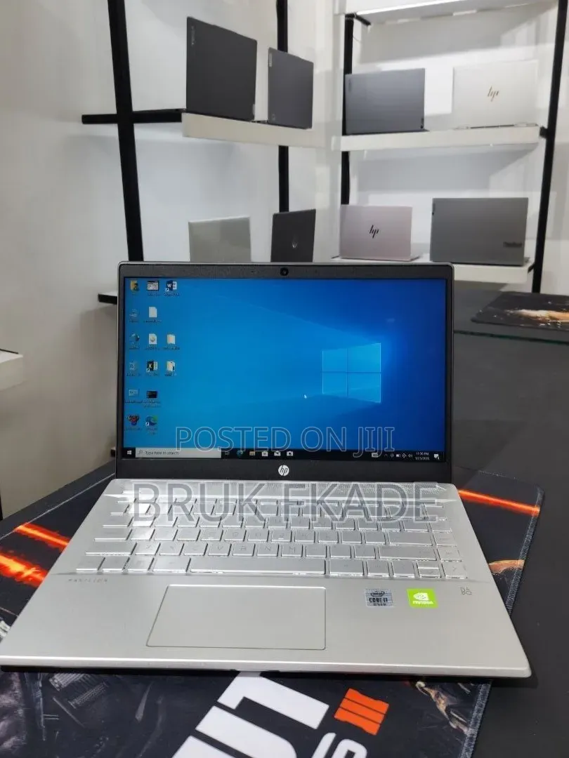 New Laptop HP Pavilion 14 16GB Intel Core i7 SSD 512GB