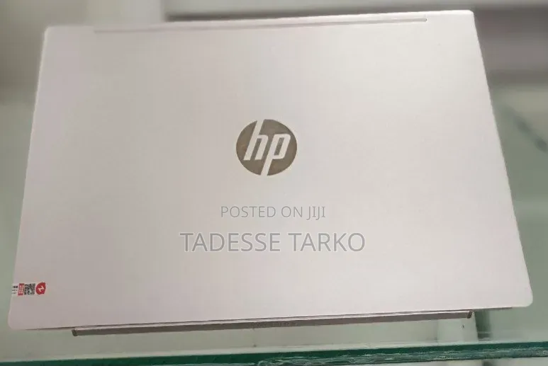 New Laptop HP Pavilion 14 8GB Intel Core i5 SSD 512GB