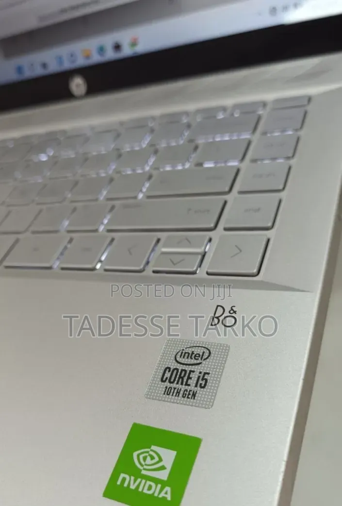 New Laptop HP Pavilion 14 8GB Intel Core i5 SSD 512GB