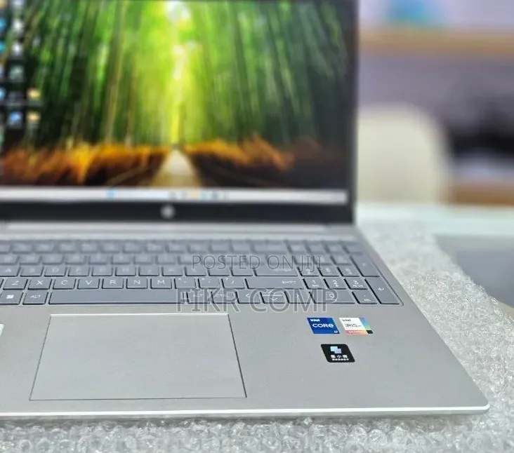 New Laptop HP Stream Notebook 16GB Intel Core i7 SSD 1T