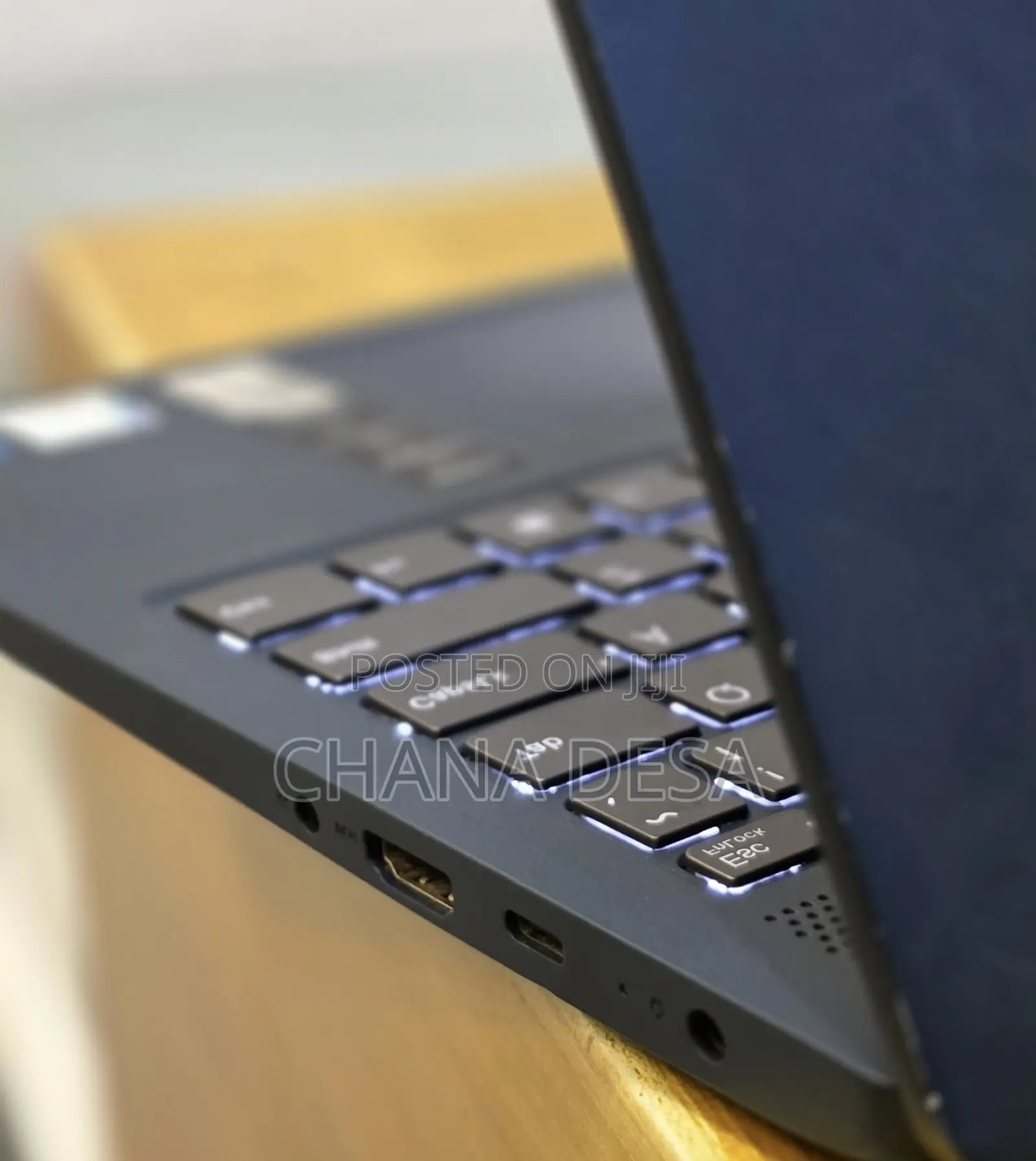 New Laptop Lenovo 12GB Intel Core i7 SSD 512GB