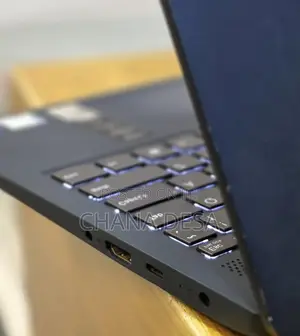 New Laptop Lenovo 12GB Intel Core i7 SSD 512GB