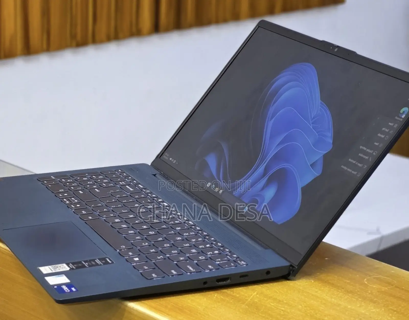 New Laptop Lenovo 12GB Intel Core i7 SSD 512GB