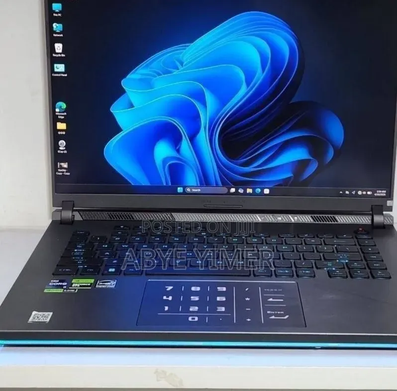 New Laptop Asus ROG Strix G16 G614 16GB Intel Core i9 SSD 1T