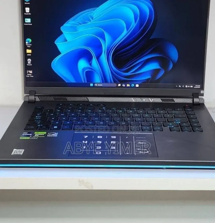 New Laptop Asus ROG Strix G16 G614 16GB Intel Core i9 SSD 1T