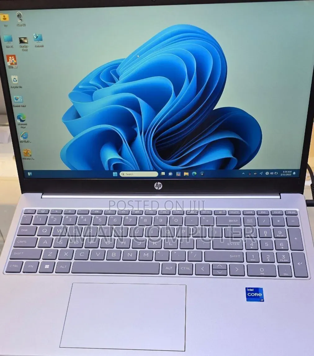 New Laptop HP Stream Notebook 16GB Intel Core i7 SSD 512GB