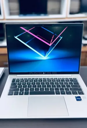 New Laptop HP EliteBook 840 10 16GB Intel Core i7 SSD 512GB
