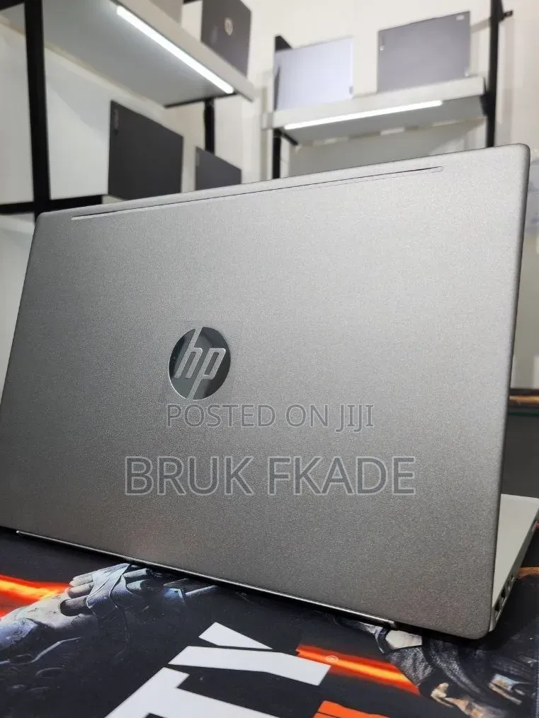 New Laptop HP Stream Notebook 16GB Intel Core i5 SSD 512GB