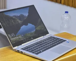 New Laptop HP EliteBook 830 G8 16GB Intel Core i5 SSD 512GB