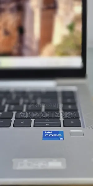 New Laptop HP EliteBook 840 G8 16GB Intel Core i5 SSD 512GB