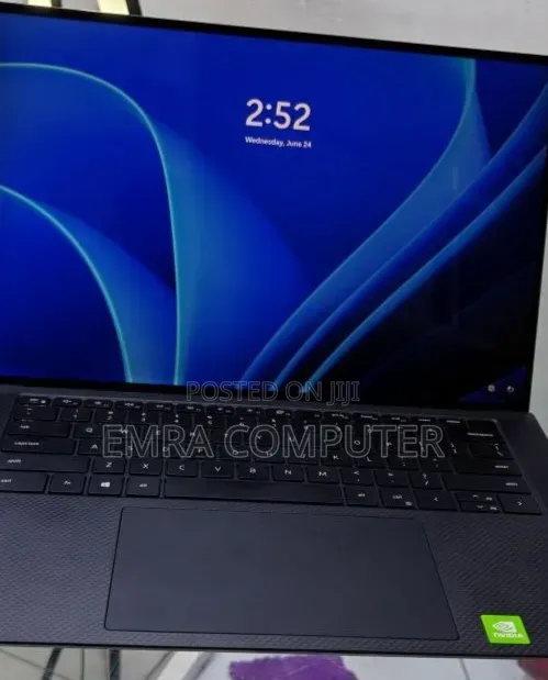 New Laptop Dell 16GB Intel Core i7 SSD 512GB