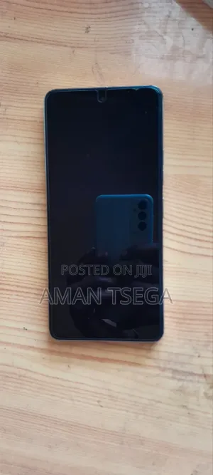 Tecno Camon 20 256 GB Silver