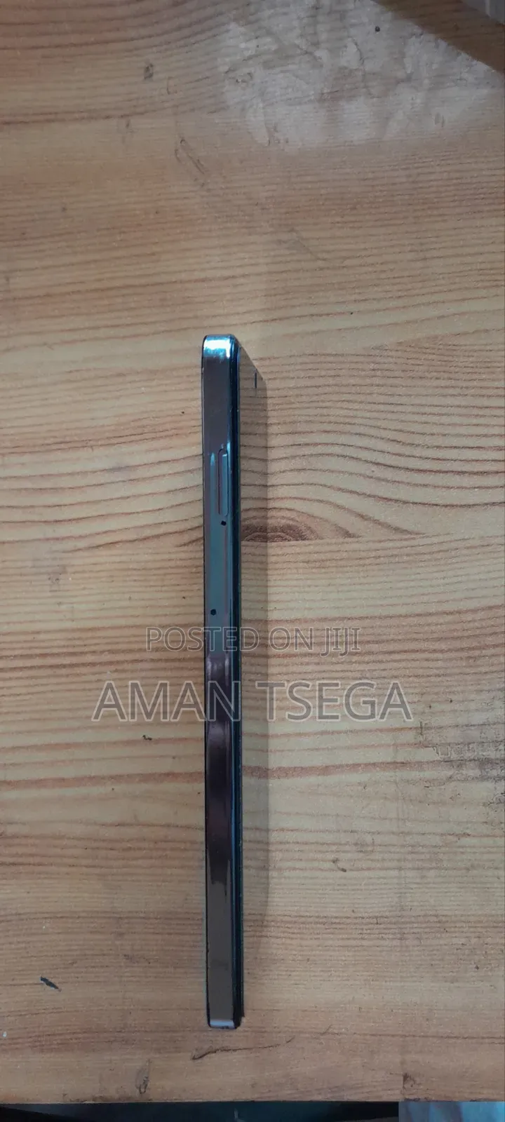 Tecno Camon 20 256 GB Silver