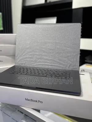 New Laptop Apple MacBook Pro 2023 M3 Max 36GB Apple M3 Max SSD 1T