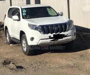 Toyota Land Cruiser Prado 2010 White