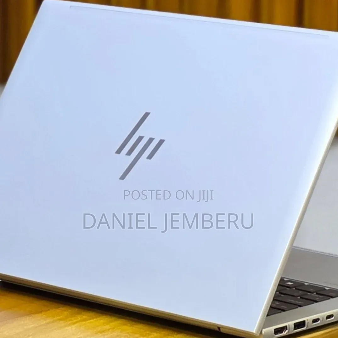 New Laptop HP EliteBook 840 G9 16GB Intel Core i7 SSD 512GB