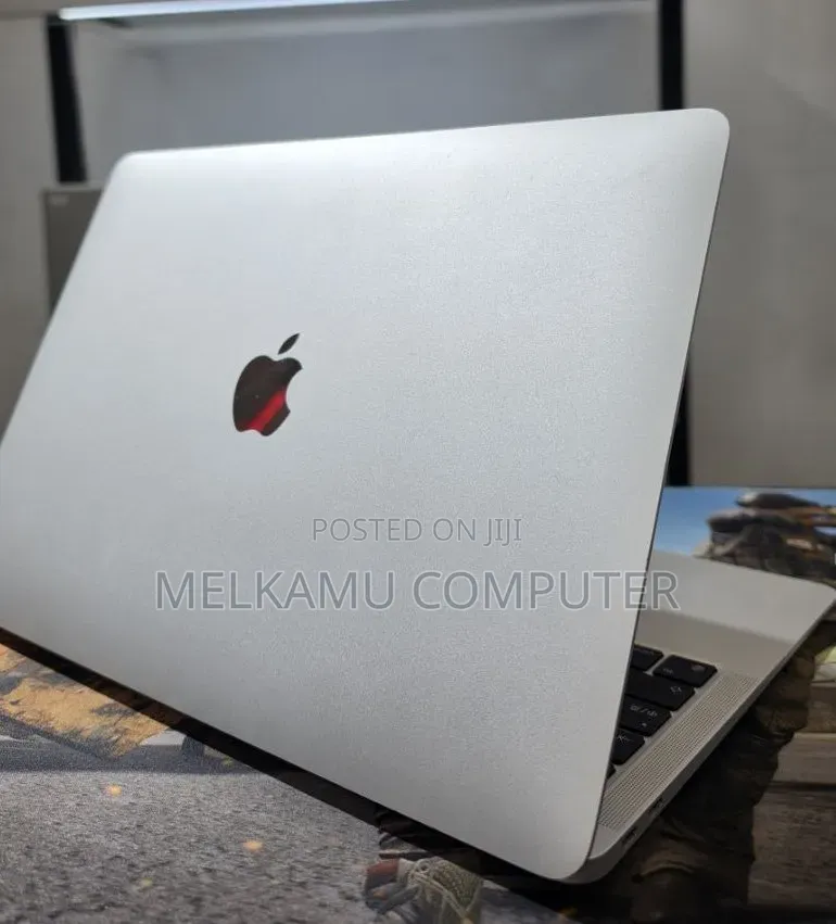 New Laptop Apple MacBook Air 2020 M1 8GB Apple M1 SSD 256GB