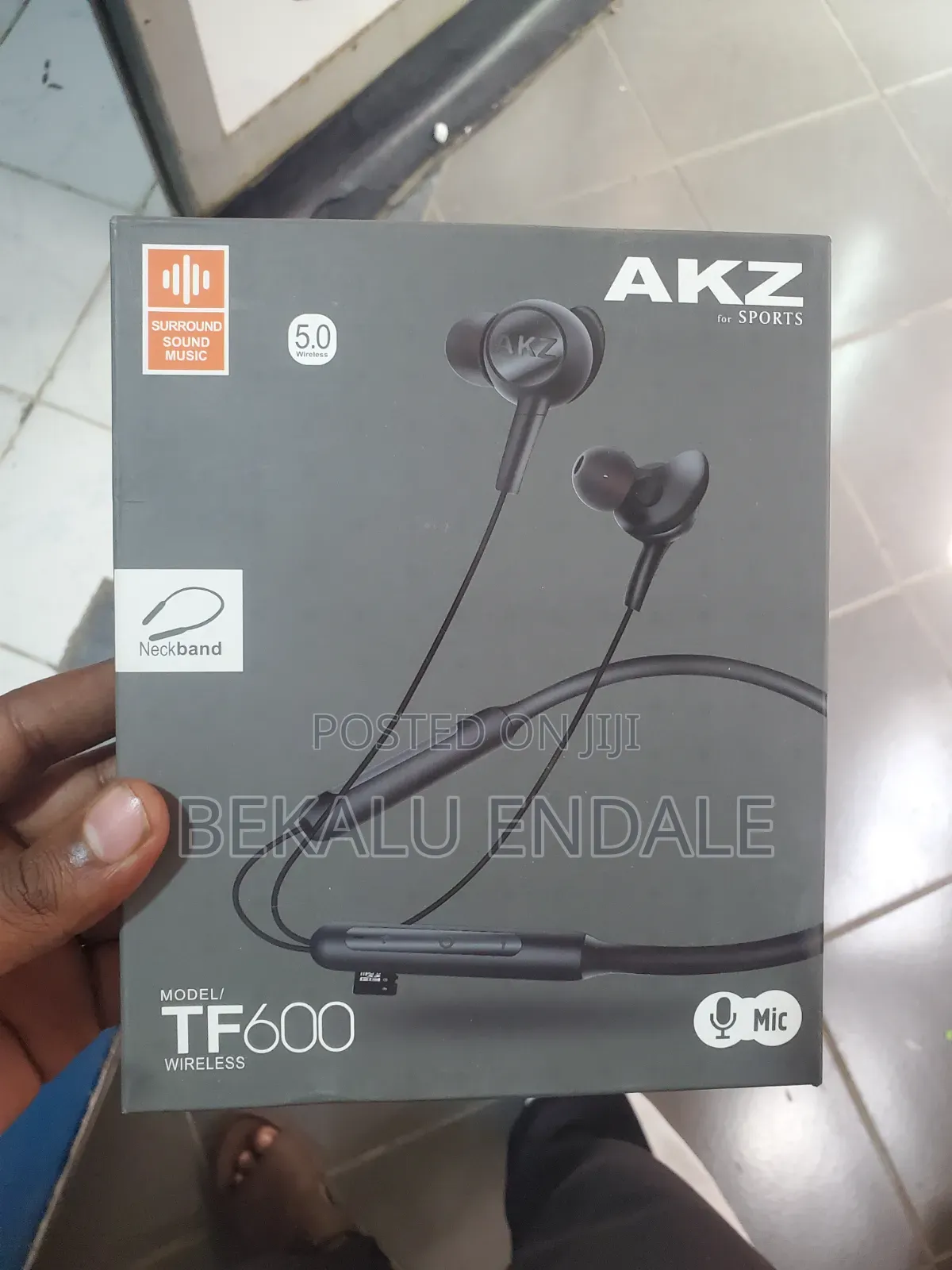 Akz- Tf600