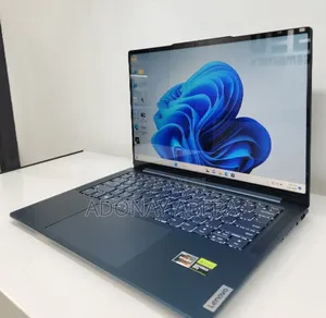 New Laptop Lenovo 16GB AMD Ryzen 7 SSD 512GB