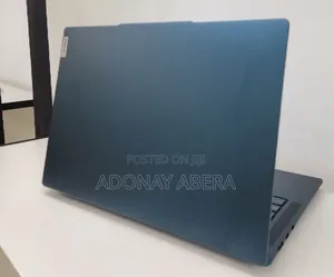 New Laptop Lenovo 16GB AMD Ryzen 7 SSD 512GB