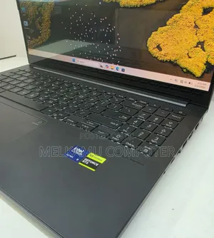 New Laptop Asus Vivobook 15 16GB Intel Core Ultra 9 SSD 512GB
