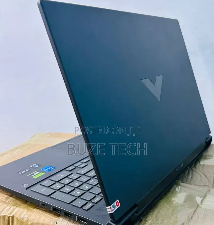 New Laptop HP 16GB Intel Core i7 SSD 1T