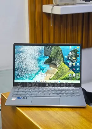 New Laptop HP 16GB Intel Core i7 SSD 1T