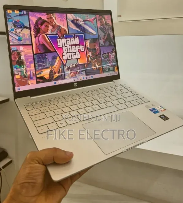 New Laptop HP Pavilion 14 16GB Intel Core i5 SSD 512GB