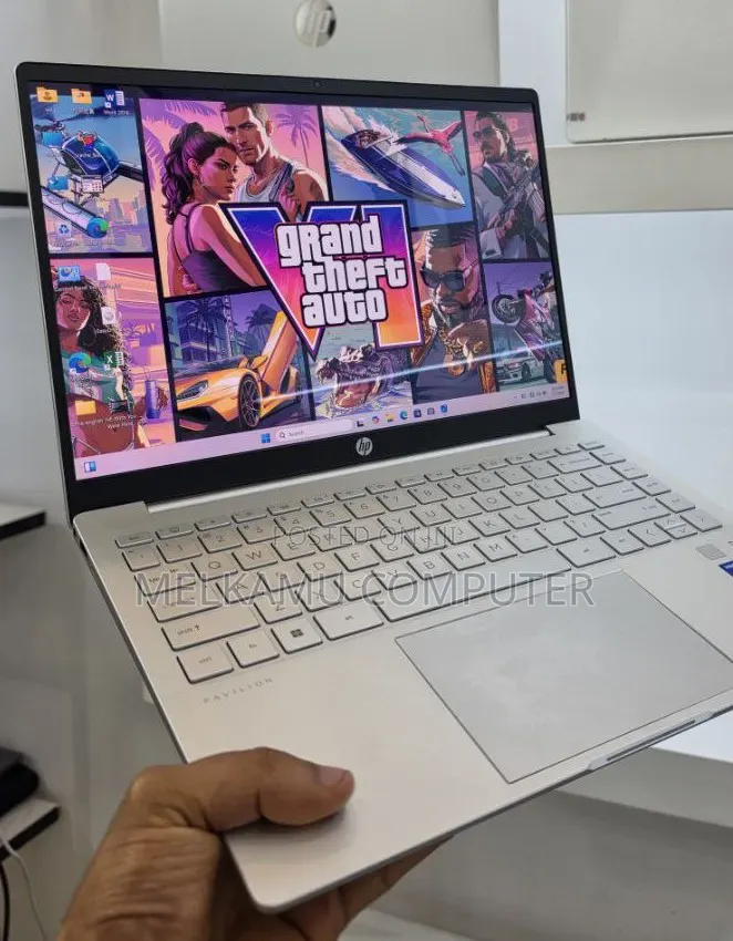 New Laptop HP Pavilion 14 16GB Intel Core i5 SSD 512GB