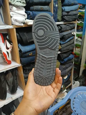 Nike Jordan 1 Traviscat
