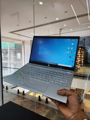 New Laptop HP Pavilion 14 16GB Intel Core i7 SSD 512GB