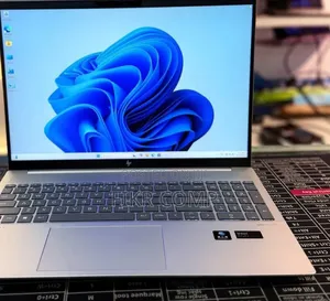 New Laptop HP Pavilion 15 16GB Intel Core Ultra 5 SSD 1T