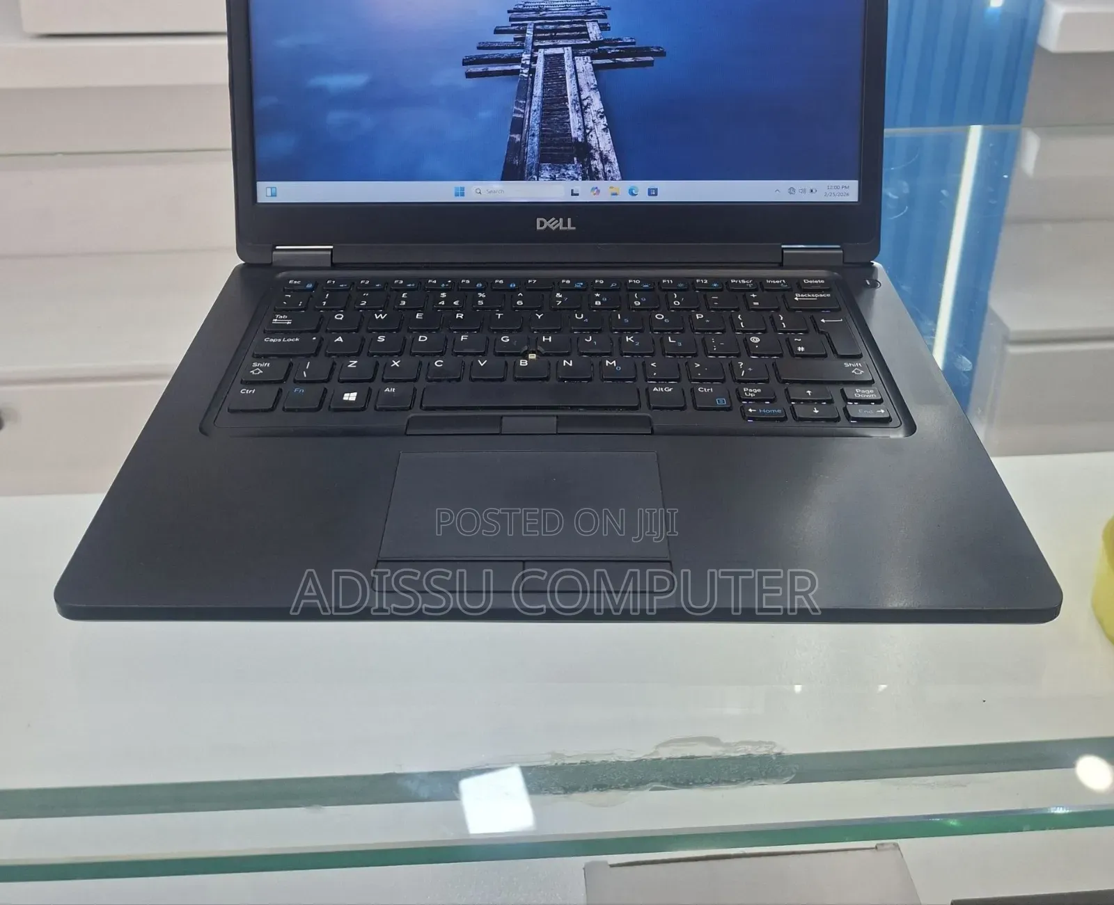 New Laptop Dell Latitude 5310 8GB Intel Core i5 SSD 256GB