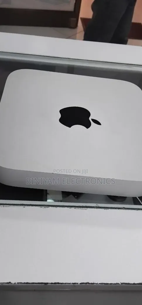 New Desktop Computer Apple Mac Mini 6GB Intel Core 2 Duo SSD 320GB