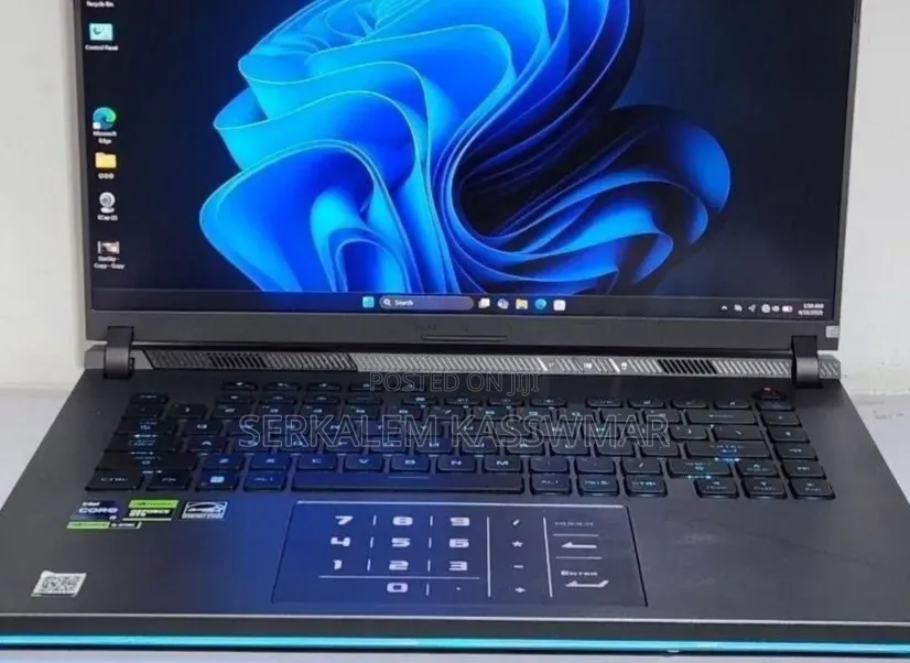 New Laptop Asus ROG Strix G16 G614 16GB Intel Core i9 SSD 1T