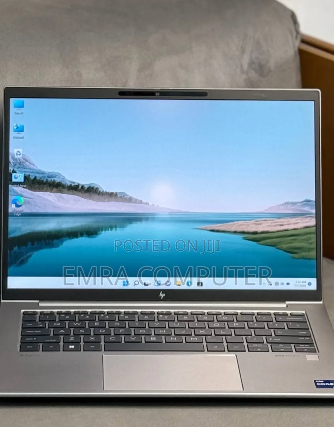 New Laptop HP ZBook Firefly G9 16GB Intel Core i7 SSD 512GB