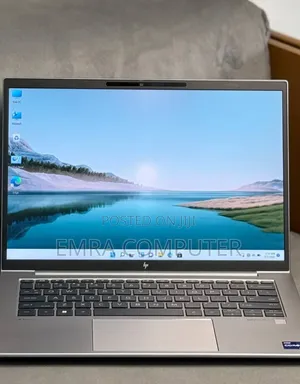 New Laptop HP ZBook Firefly G9 16GB Intel Core i7 SSD 512GB